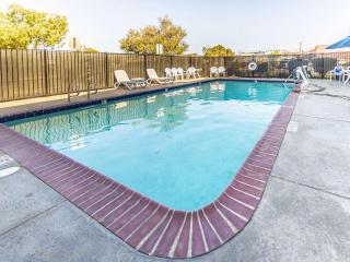 The Hanford Hotel - 1