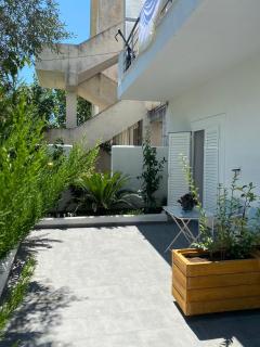 LR Apartments - Sarandë - 1