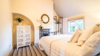 Available For Contractors 2 Double Beds and Sofa Bed Private Parking - Harlow - 4