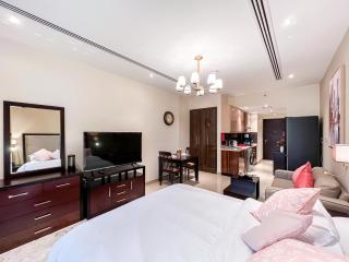 Luton Vacation Homes - Elite Residence Downtown, Burj Khalifa View, Dubai - 6
