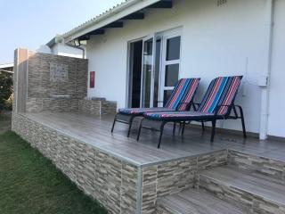 The Holiday Home on the Beach - 5