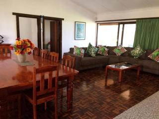 The Holiday Home on the Beach - 4