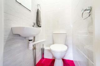 Beautiful 3 bedroom home, 10 minutes walk to Beach. - Cleethorpes - 4