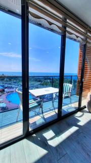 Sea View Metro City Appartment - Batumi - 8