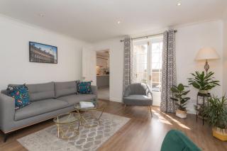 Crescent Mews - Bath - 3