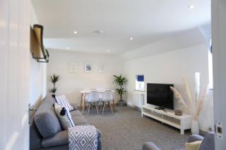Shorebreak - Bracklesham Bay Apartment - 6