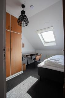 The Bird / Guesthouse / 10 min Walk Downtown - Tórshavn - 1