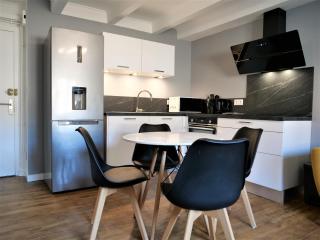 Appartement moderne entièrement rénové - Aurillac - 9