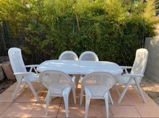 Rez de villa avec place de parking et vue mer. - La Ciotat - 2
