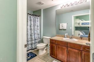 Cozy & Spacious Lake Town condo accommodates 6 - Panama City Beach - 1