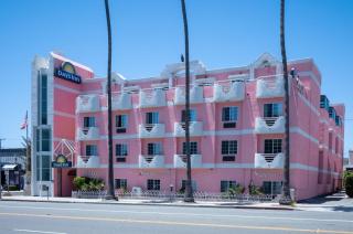 Days Inn by Wyndham Santa Monica - Los Angeles - 7