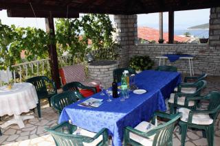 Apartments by the sea Maslinica, Solta - 776 - Grohote - 3