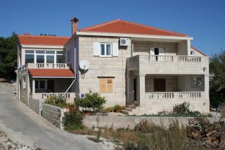 Apartments with a parking space Povlja, Brac - 759 - 9