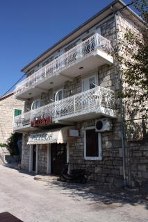 Apartments by the sea Stomorska, Solta - 781 - 9