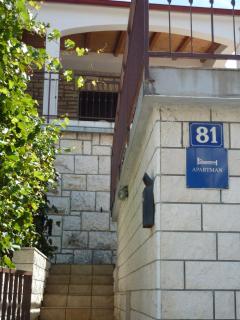 Apartments by the sea Seget Vranjica, Trogir - 976 - Seget Vranjica - 3