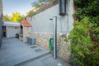 Apartments by the sea Seget Vranjica, Trogir - 978 - Seget Vranjica - 4
