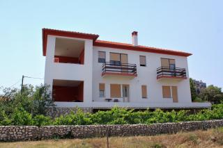 Apartments by the sea Ugljan - 830 - 9