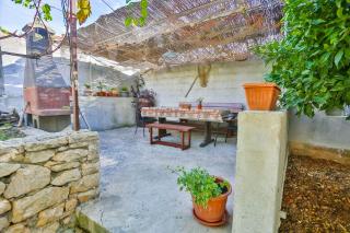 Apartments with a parking space Sutivan, Brac - 752 - Sutivan - 4