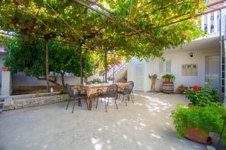 Apartments with parking space Sutivan, Brac - 752 - 3