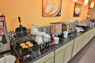 Best Western Plus the Four Corners Inn - 7
