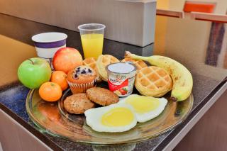 Best Western Plus the Four Corners Inn - 2