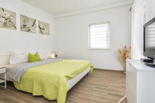 Family friendly house with a swimming pool Vir - Torovi - Vir - Pedinka, Vir - 18732 - Vir - 2