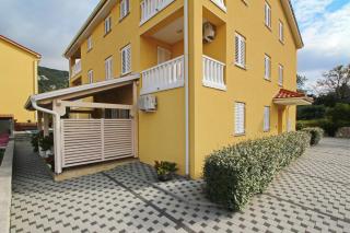 Apartments with a swimming pool Baska, Krk - 18733 - Baška - 2