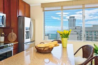 Fairway Villa #2202 - Honolulu - 2