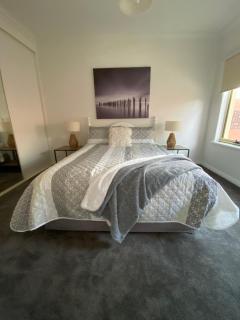 Banyan Place - 6