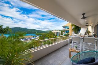 Eagles Nest On Airlie - Airlie Beach - 9