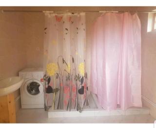" UMAR " Guest house - Tong - 1