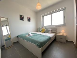 Silver Line 1-Bedroom Apartment in Larnaca - 2