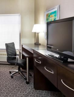Holiday Inn Express & Suites Burlington - Mount Holly by IHG - 6
