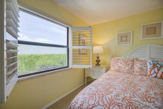 Tarpon Beach 301 - 2