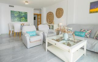 Coral Paradise Apartment with Swimming Pool - La Herradura - 3