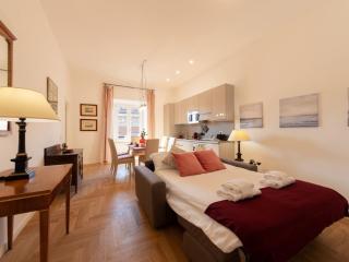 The Best Rent - Bright apartment near Isola Tiberina - 1
