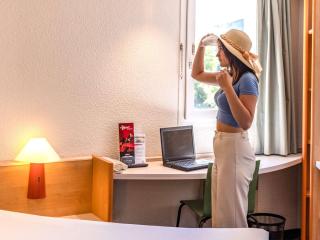 Hotel ibis Autun - Autun - 4