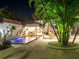 Ocean Star Villa One near KuDeTa Beach - 3