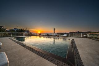 Sea Front & Sunset Villa - Chorafakia - 0