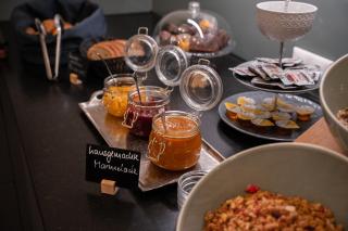 Hotel Zu den Drei Kronen - Donauwörth - 4