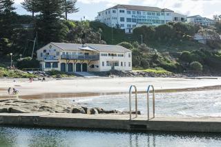 Burleigh Yamba - oceanstays - 1