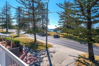 Burleigh Yamba - oceanstays - 7