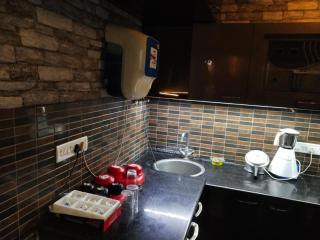 Blue Jade Service Apartments - Chennai - 1