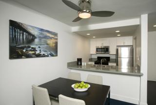Oceanside Marina Suites - A Waterfront Hotel - 6