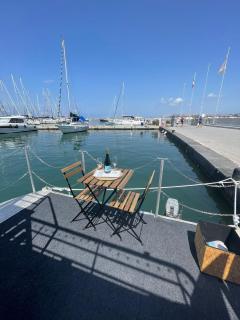 ALMALO Floating House - Casa Galleggiante - Procida - 2