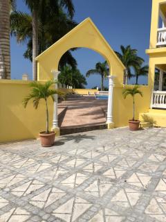 Spring Garden Mobay Resort Luxurious Apartments - Montego Bay - 1