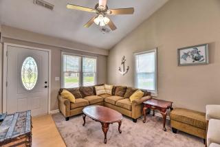 Cozy Pantego Cottage about 5 Miles to Belhaven! - - 5