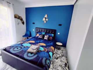 La Villa Castel - Haut de villa - parkings- 3 chambres - 8 couchages - jardin - barbecue - Cagnes-sur-Mer - 1
