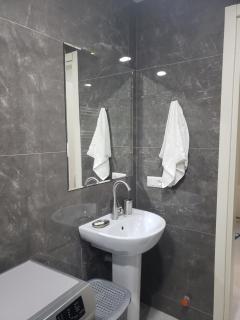 Premium apartment in hotel-type residential comple, reservation a room for at least three days - Bakuriani - 8