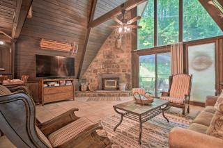 Snuggle Inn in the Heart of Chalet Village! - Gatlinburg - 6